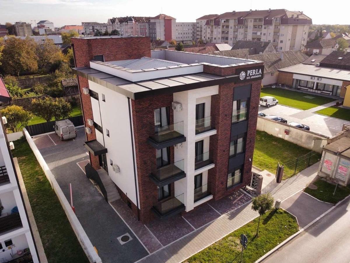 Perla Lux Apartmani Indija Екстериор снимка