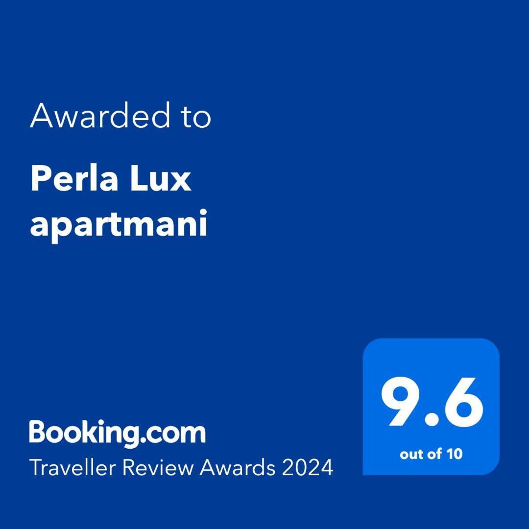 Perla Lux Apartmani Indija Екстериор снимка